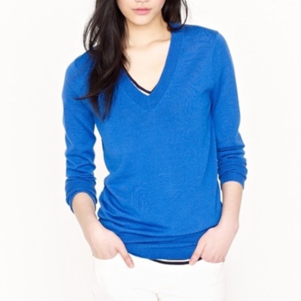J Crew Merino Wool Featherweight V-neck Sweater